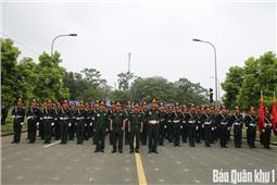 Thủ trưởng Cục Hậu cần-Kỹ thuật thăm, động viên lực lượng A80